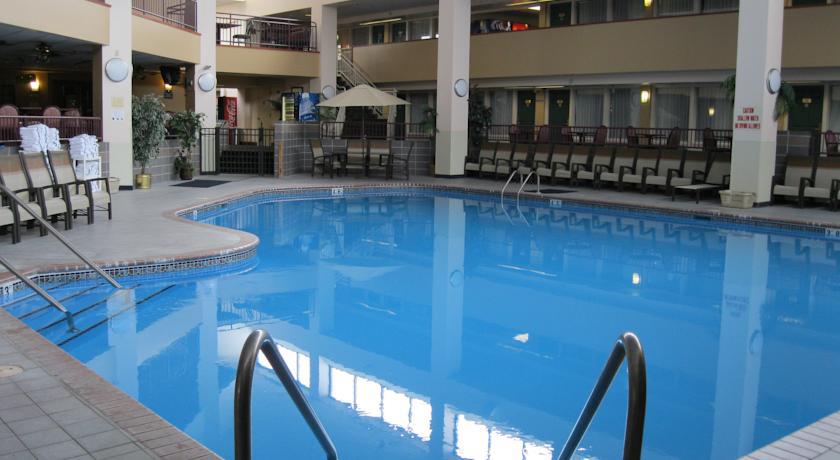 Plaza Hotel & Suites - Eau Claire Eksteriør bilde